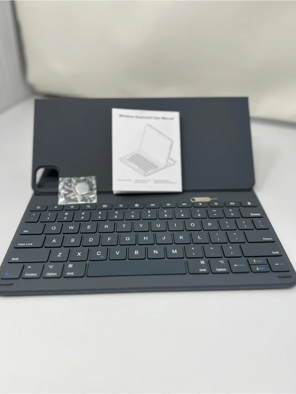 Smart Keyboard Folio for iPad - Space Gray
